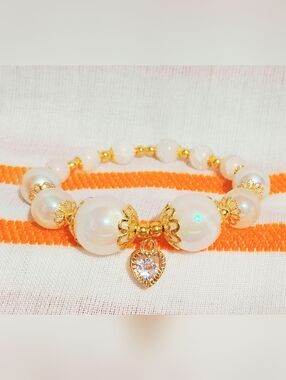 Handmade Bracelet One Of A Kind Premium Glass/Acrylic Beads Cubic Zirconia Heart